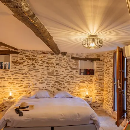 Casa Eleana Holiday home *