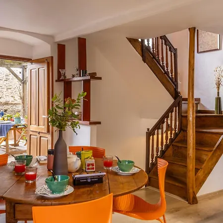 Casa Eleana בית נופש Pietracorbara